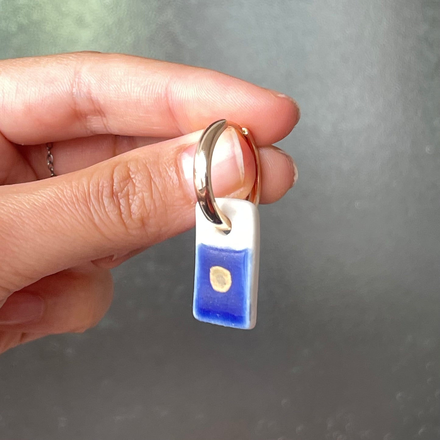 BO111 carte bleue et or