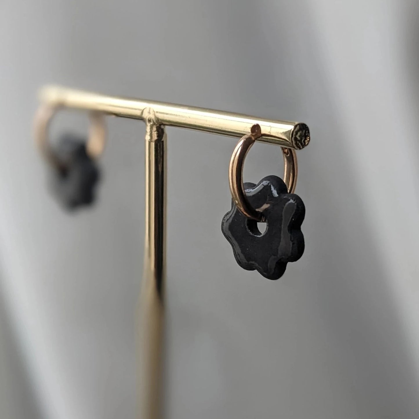BO888 mini fleur noire